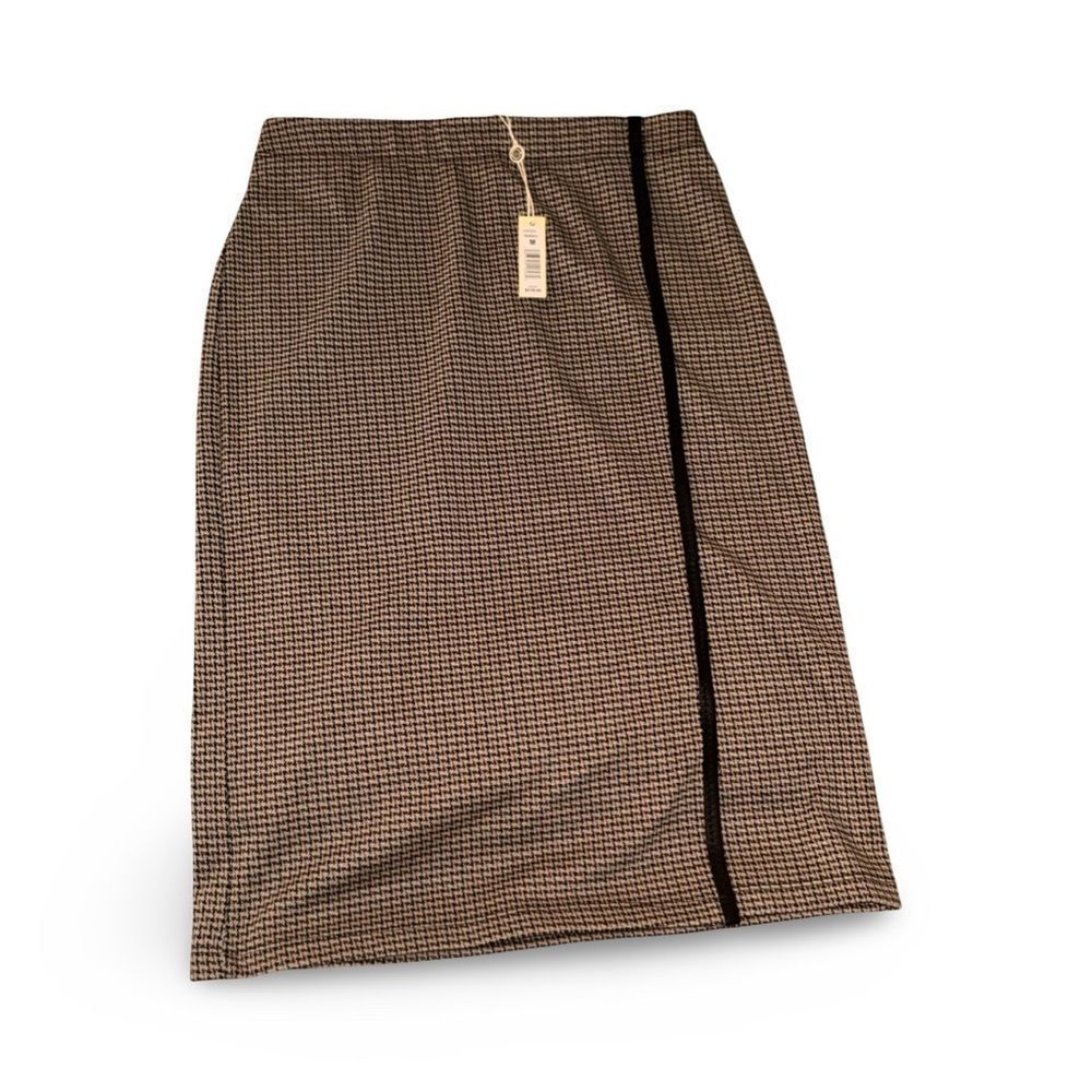 Skirt – Size Medium Max Studio Houndstooth Pencil Skirt